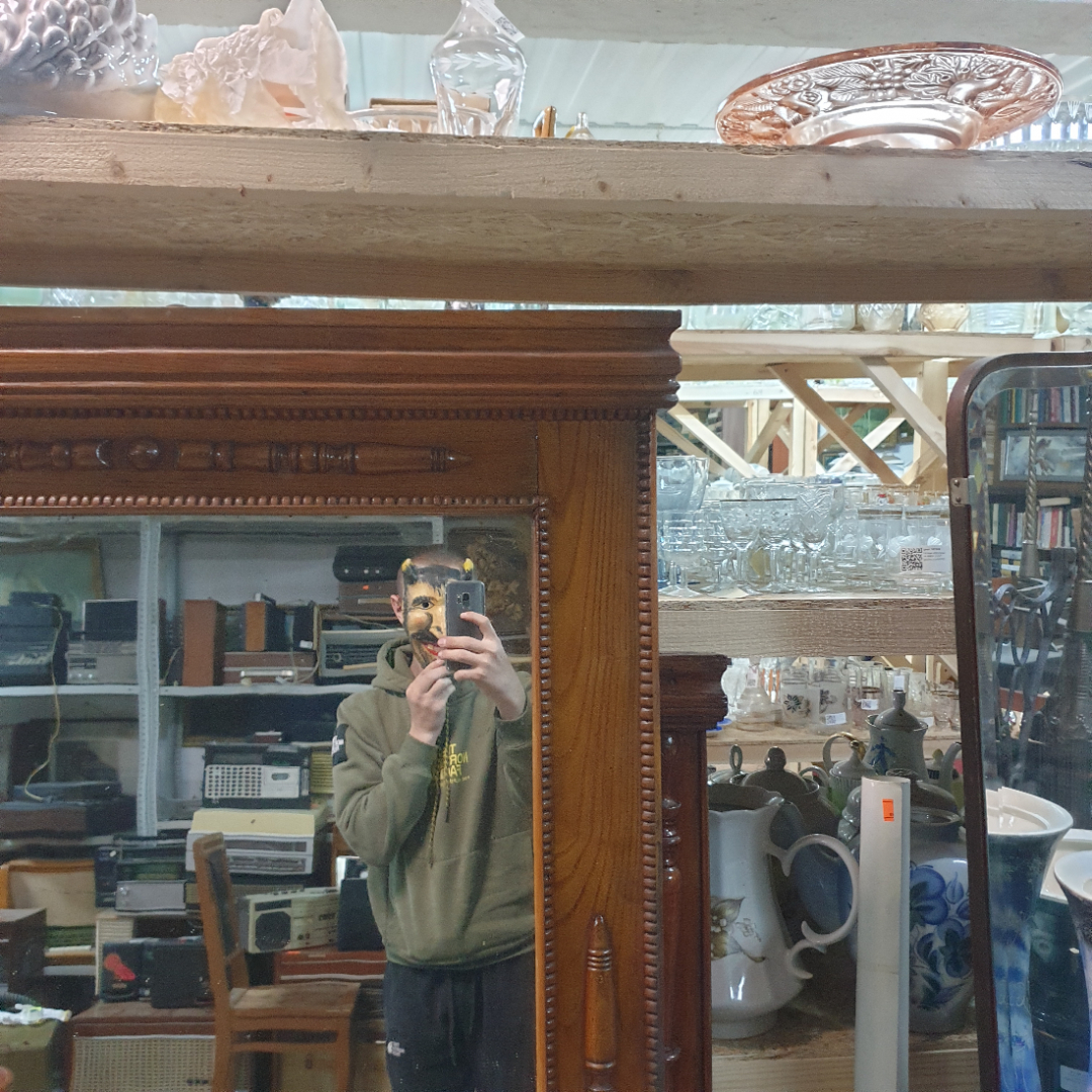 Зеркало в деревянной резной раме настенное. 80х165 см. . Картинка 7